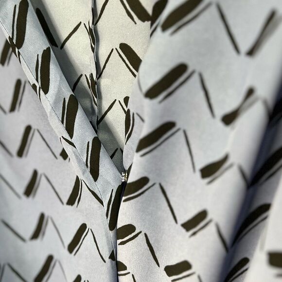 BCBG Bleach Blue Wrap Blouse Size Large - Picture 7 of 16